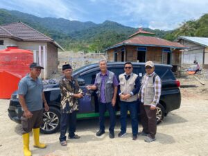 Unbrah Berikan Bantuan Bagi Warga Terdampak Bencana Banjir dan Galodo Guguak Malalo